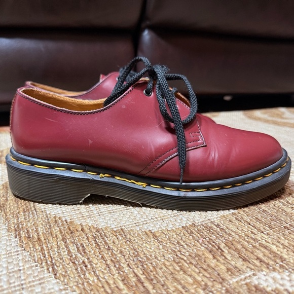 Doc Martens 1461 leather shoes - oxblood UK Size 6, men’s 7, Women’s US 8 to 8.5 - Picture 1 of 15